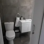 Modern - Renovated Near Finikoudes Lejlighed *