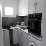 아파트 Modern - Renovated Near Finikoudes